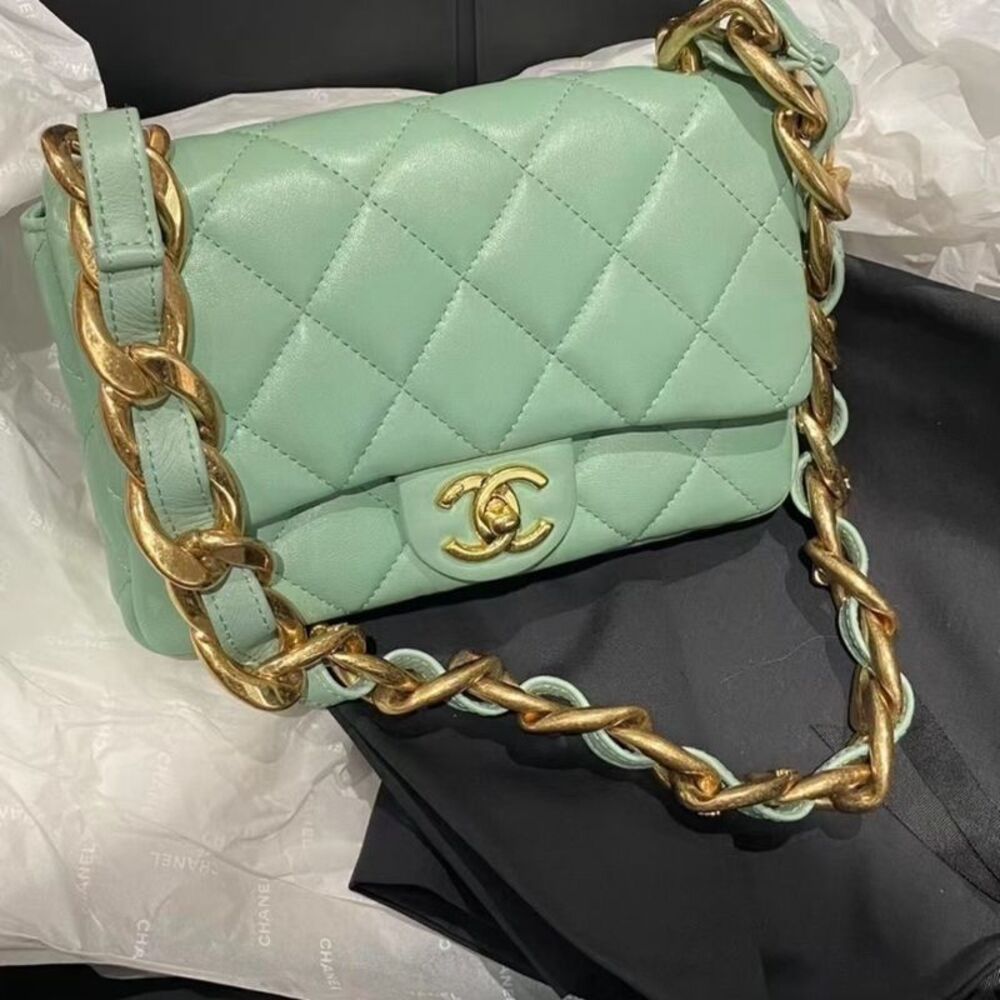 Chanel Women Pre-Loved Bag Very Good Condition